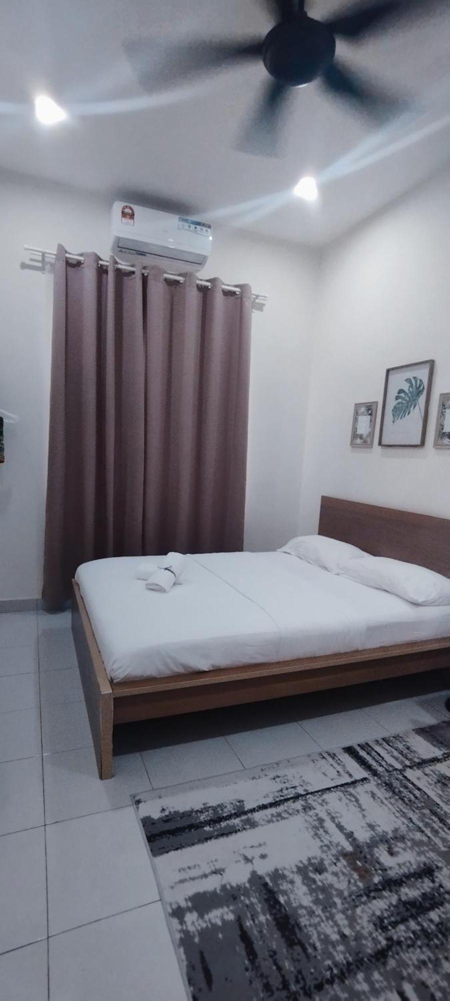 Zr D'Chili Homestay, Kemaman Chukai Esterno foto